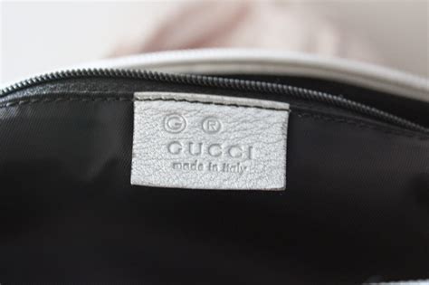 gucci codice seriale etichetta
